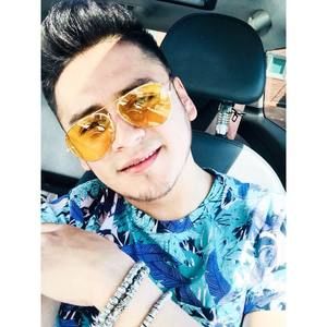 Meet your Posher, Bryan